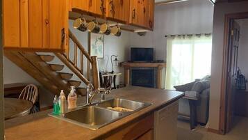 Condo, Multiple Beds, Patio (Fence Lake #10) | Interior