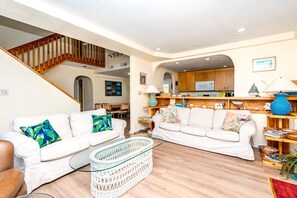 Living area - Time in a Bottle Oceanfront, Spacious 6 bedroom in Surf City! (Surf City)