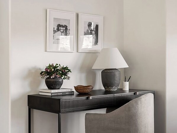 2 bedrooms - Sanders Salt - Great 1-bedroom Apartment With Balcony (Asomatos)