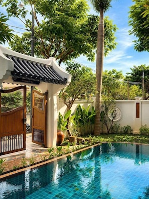 Outdoor pool - Natalie Indochine Mountain Villa Da Nang (Son Tra)