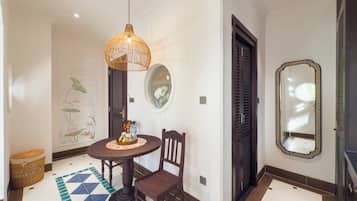 Panoramic Studio, Mountain View | Minibar, free WiFi
