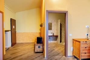 Familien-Vierbettzimmer | Badezimmer