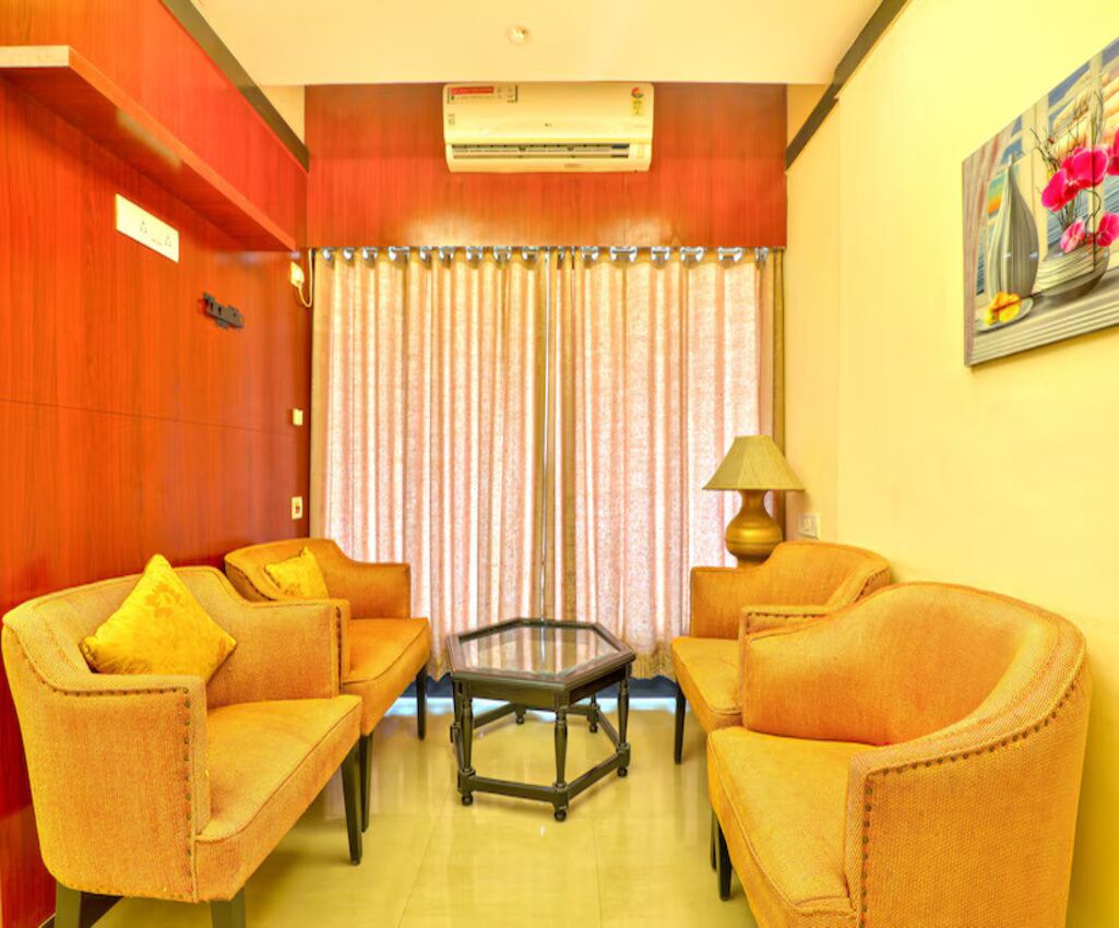 Royal Suite, City View | Interior