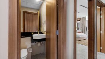 Luxury Apartment, Balcony, City View | Bathroom