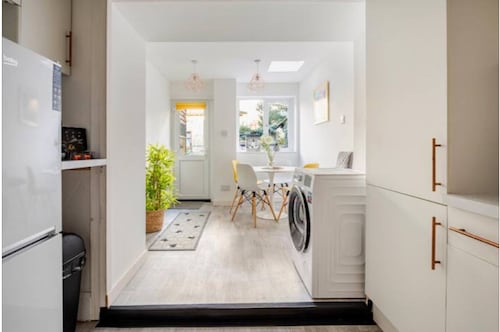 The Bonnie Stay Garden Apartment