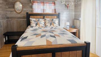 Studio, nhiều giường, bếp, quang cảnh vườn (Outback Shack)