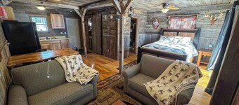 Outback Shack: Lake Access Studio in Woodruff