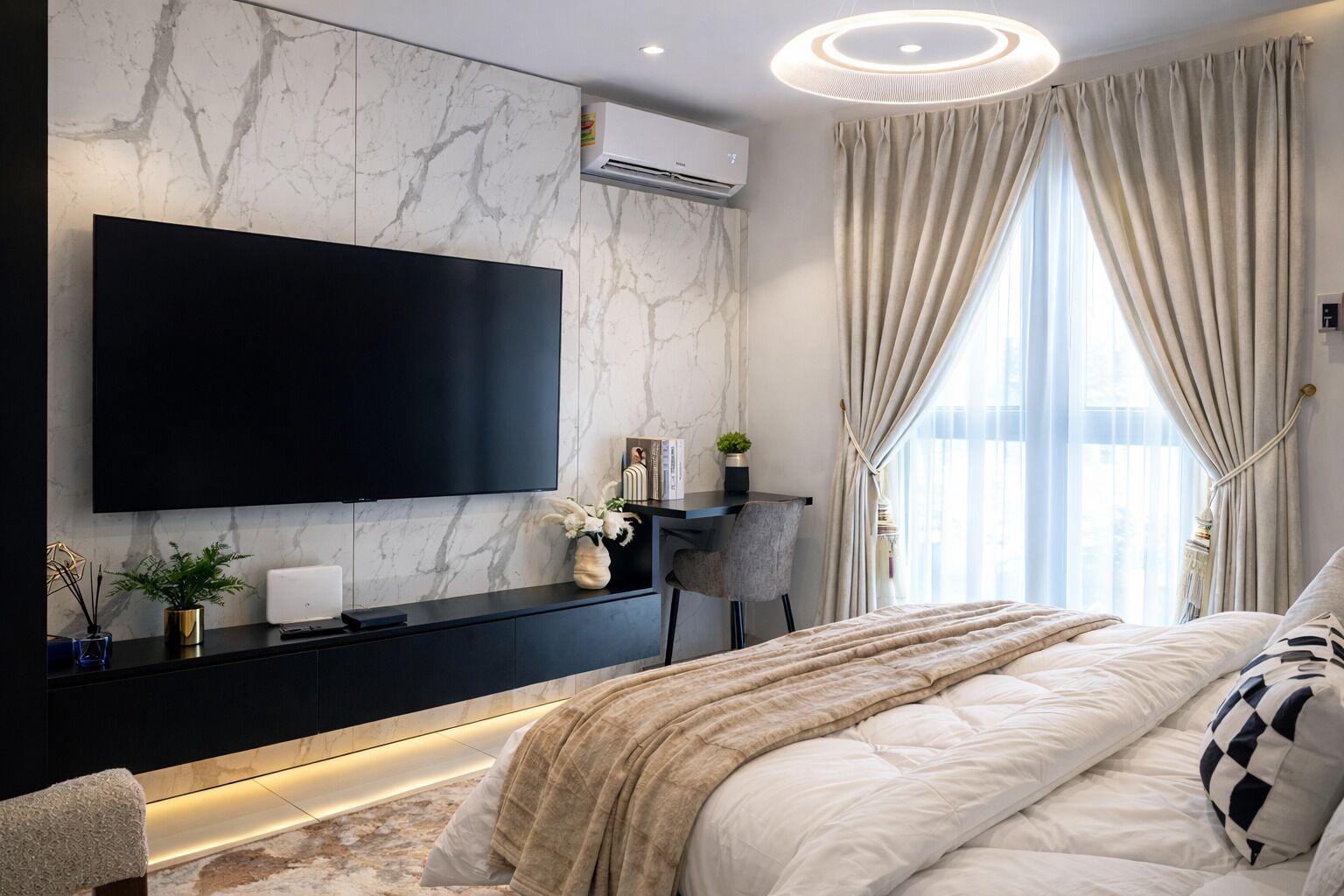 1 chambre, fer et planche à repasser, Wi-Fi, draps fournis