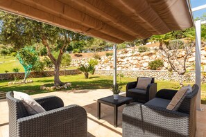 Terrace/patio - Villa Ca Mestre Rafel by Escape Home (Santo Tomas)