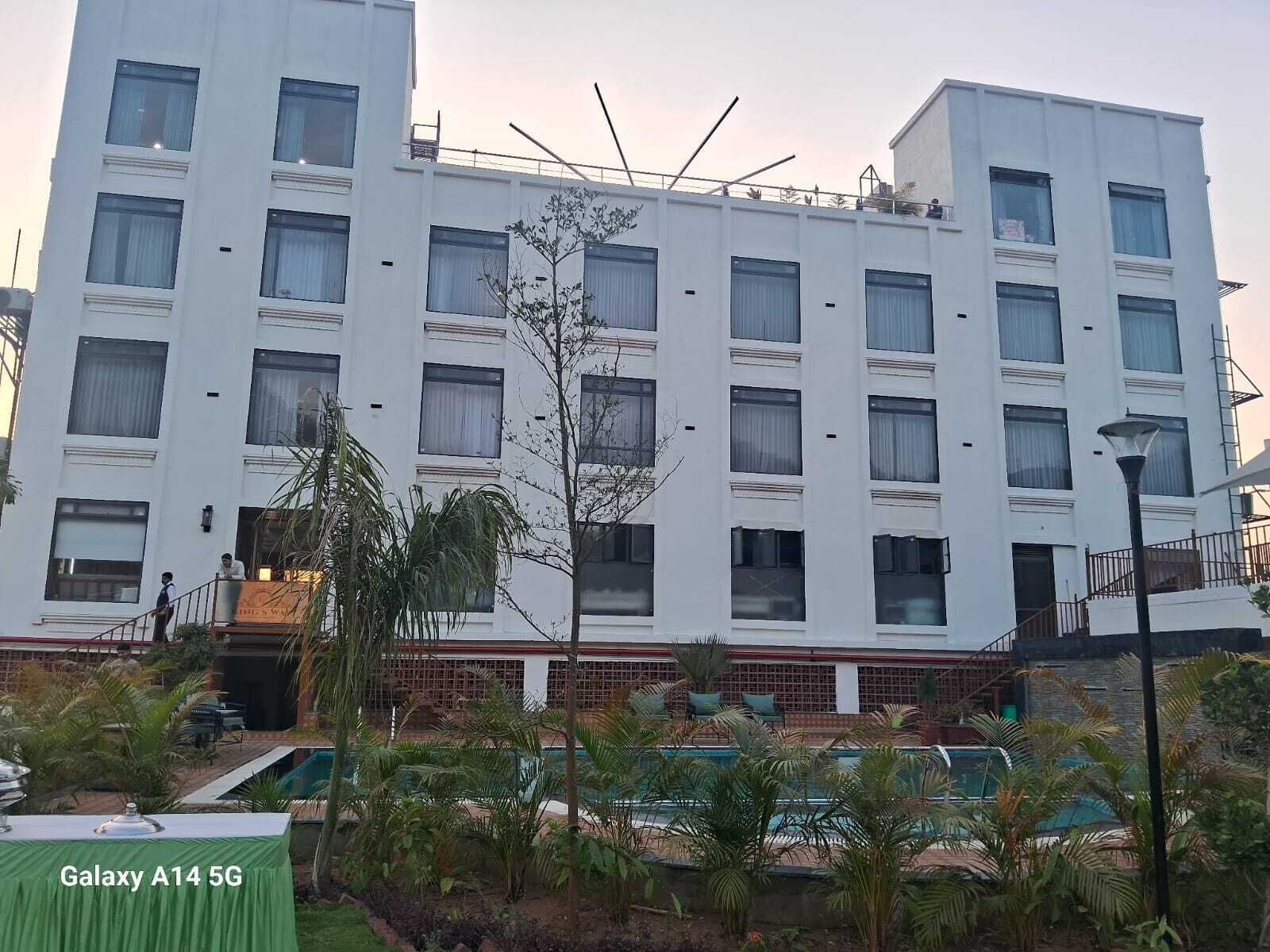 Deluxe Room, Garden View | Exterior