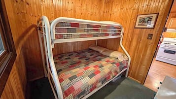 Cabin, Multiple Beds, Fireplace (Bouchard - Bayside)