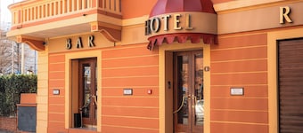 Misa Hotel