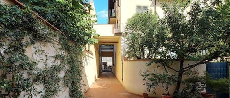 Apartment, Courtyard View | Exterior