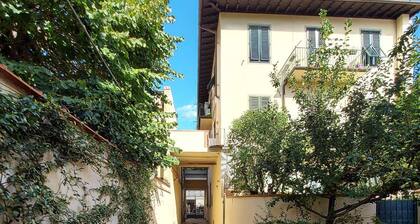 Amalia Apartments - Via la Farina