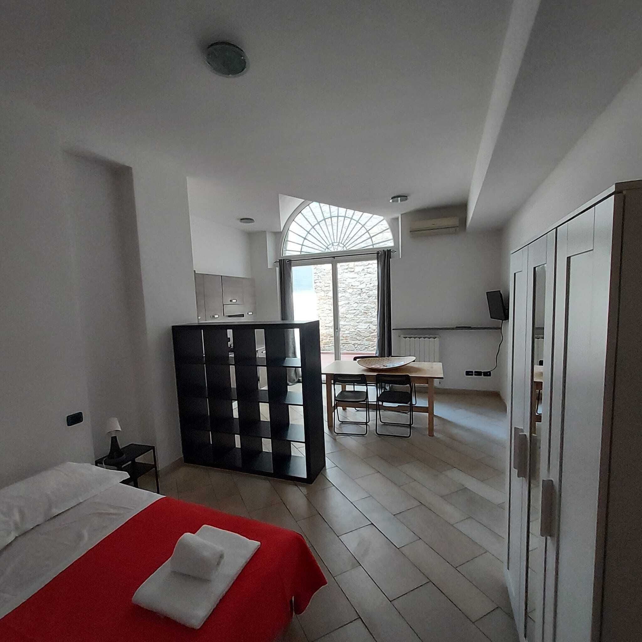 Studio Confort, vue cour intérieure