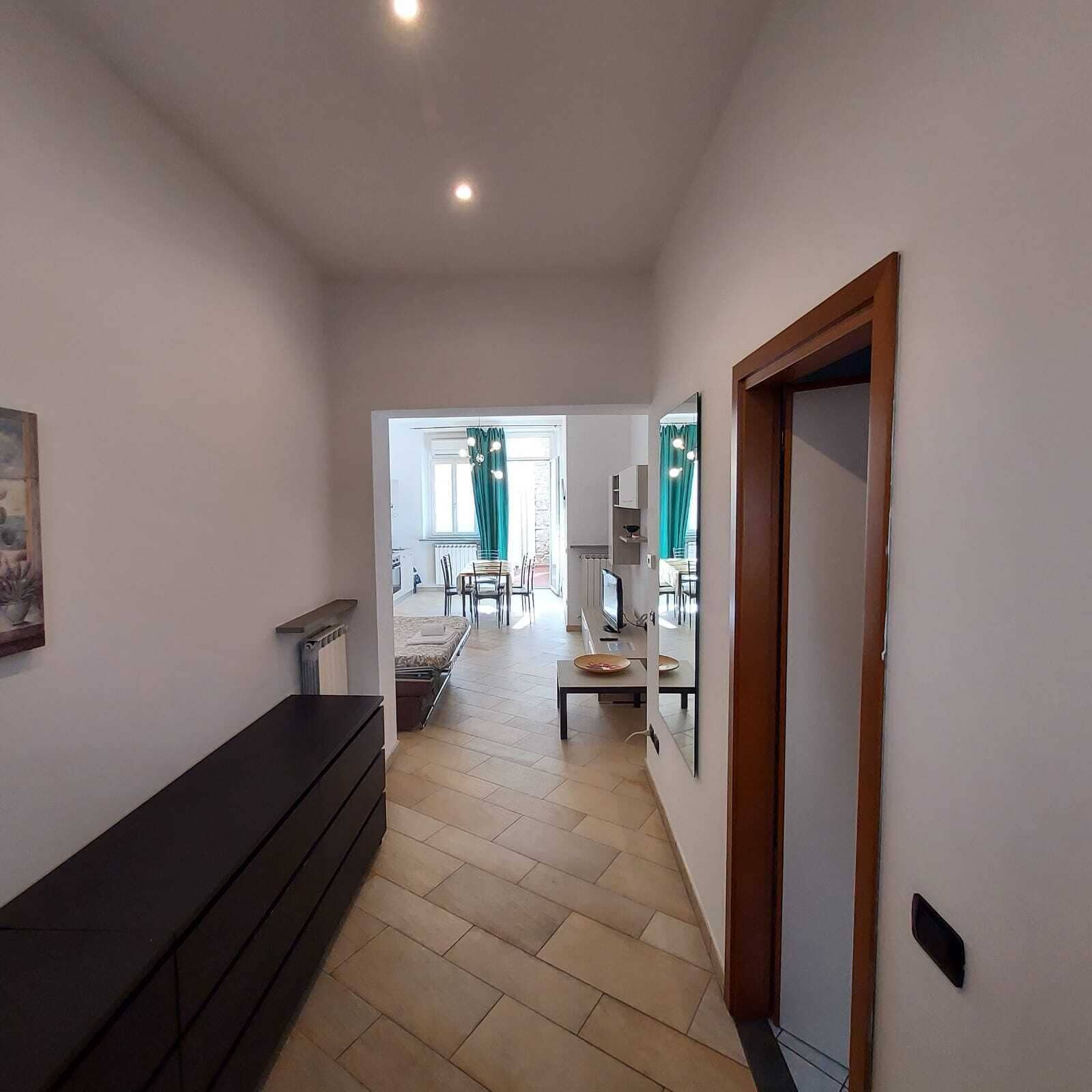 Appartement, uitzicht op de binnenplaats | Interieur