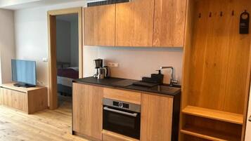 Apartment, Balkon, Bergblick | Eigene Küche