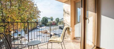 Appartement, balcon, vue montagne | Enceinte de lâhĂ©bergement