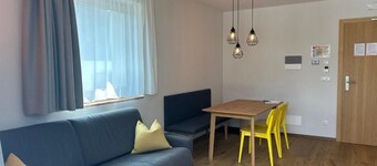 Alpenrose's Dining & Living