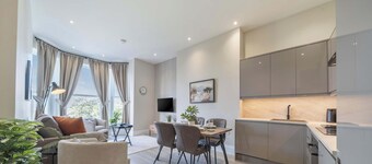 Coastal Comfort, 2 Bed with Sea Views