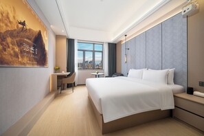 Superior Room, 1 Queen Bed, City View - Cozy Business Hotel (Shenzhen)