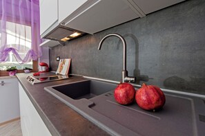 Comfort-lejlighed - balkon | Privat køkken