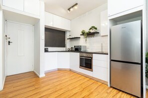 Private kitchen - Stylish Apartment with Lion’s Head View (Cape Town)