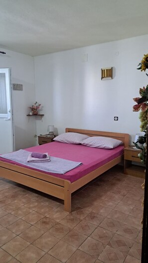 2 camere, ferro/asse da stiro, lenzuola
