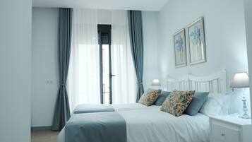 Deluxe Double Room, City View