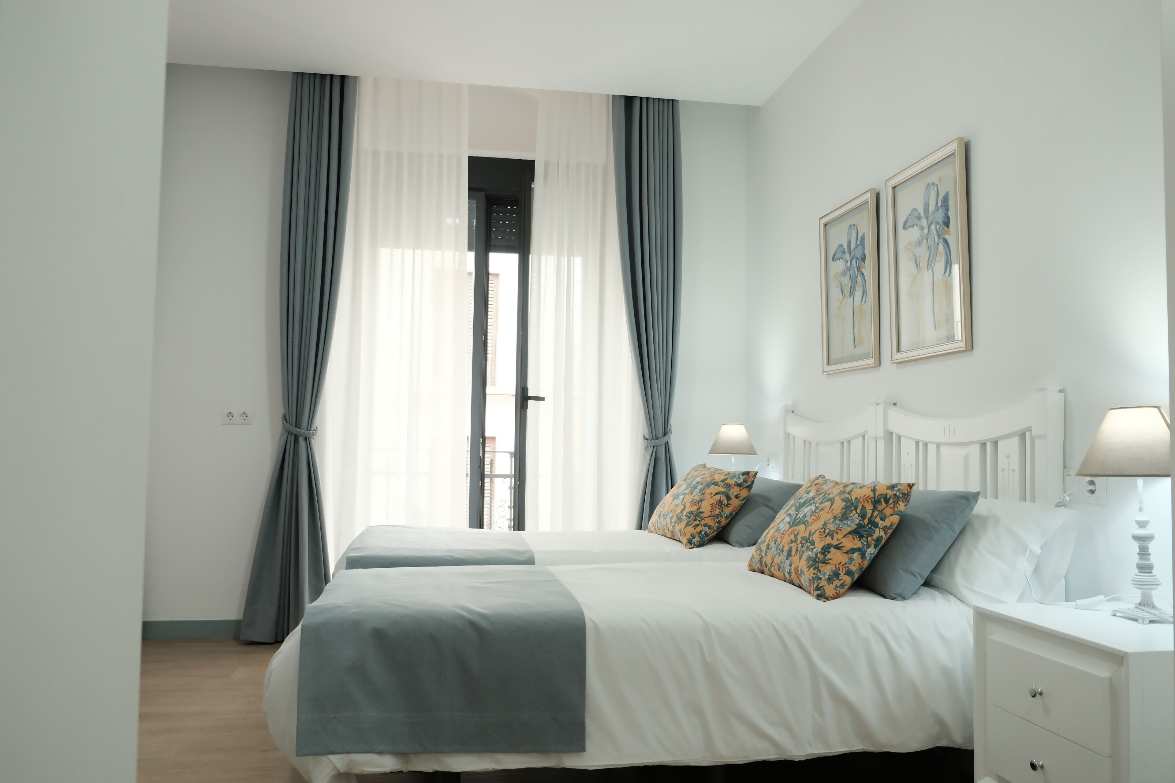 Deluxe Double Room, City View