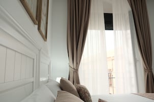 Habitación Deluxe doble, vistas a la ciudad | Wifi gratis