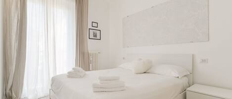 3 Schlafzimmer, BĂŒgeleisen/BĂŒgelbrett