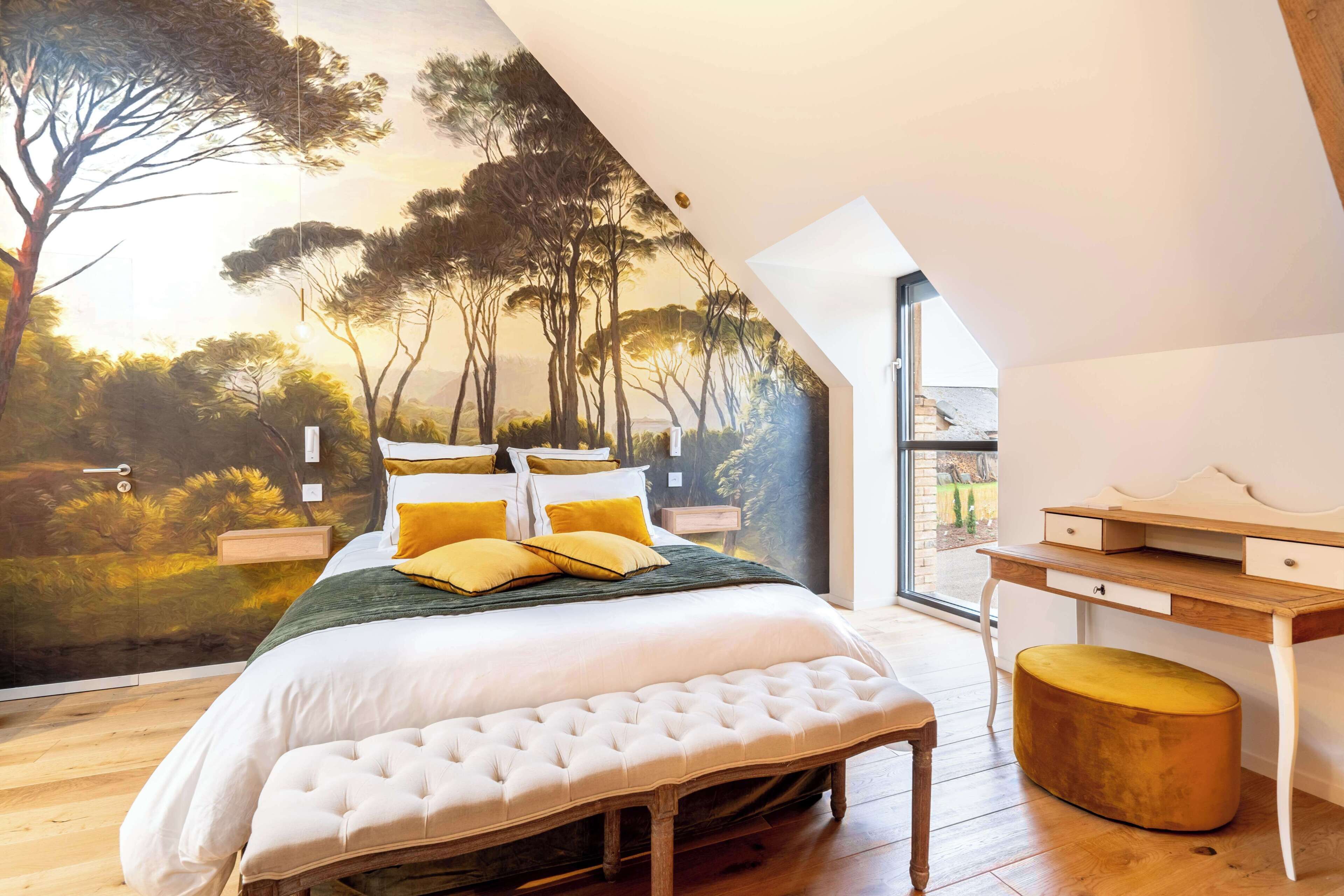 In-room safe, blackout drapes, soundproofing, free WiFi