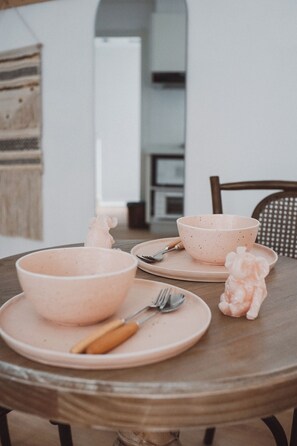 Family Suite, City View | Living room - Pine  Cedar Suites Hua Xiao Ye (Shanghai)