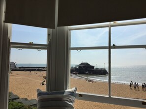 Interior - Beachside - Private Balcony & Direct Beach Access (Kent)