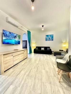 Phòng dành cho gia đình, quang cảnh thành phố | Khu phòng khách