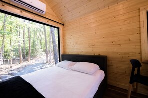 1 dormitorio y ropa de cama