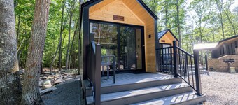 Glamping at Four Fillies Lodge-The Friar Tuck