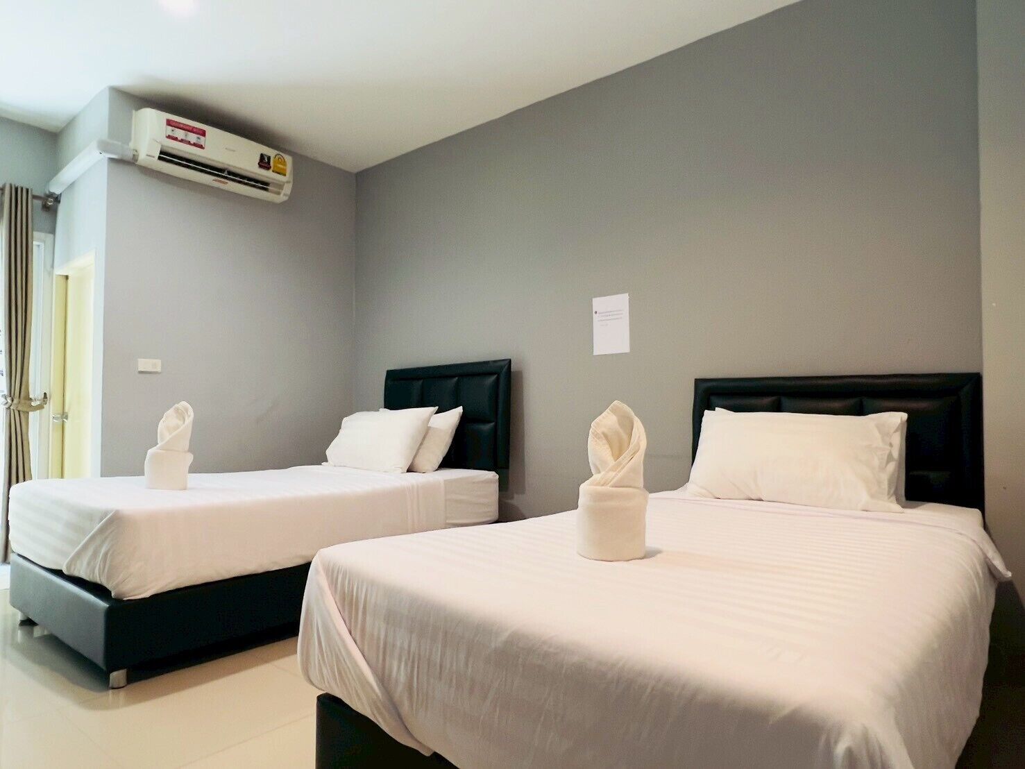 Kahden hengen standard-huone (kaksi sänkyä)