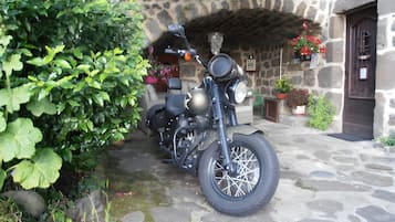 Enceinte de lâhĂ©bergement