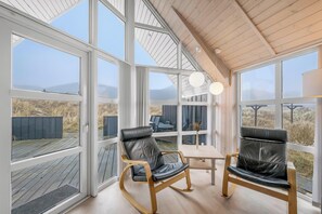 Interior - Fantastically located holiday home with billiards and wellness area (Hvide Sande)