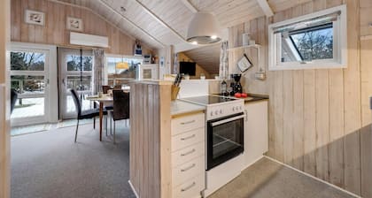 Well-maintained holiday home close to Ringkøbing Fjord.