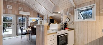 Well-maintained holiday home close to Ringkøbing Fjord.