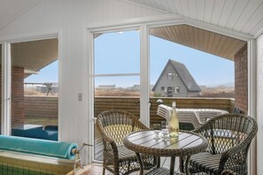 Dining - Holiday home with pool and sauna near the North Sea (Hvide Sande)