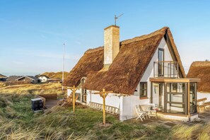 Exterior - Holiday home with sea view, close to the center of Klitmøller. (Thisted)