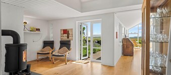 Holiday home with beautiful views, wilderness bath and activity room