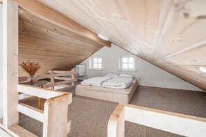 3 bedrooms, free WiFi - Lovely holiday home with wilderness bath, near the water. (Hurup Thy)