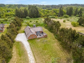 Exterior - Large pool house in Husby with sleeping space for 18 people. (Ulfborg)