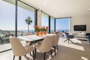 Dining - Lux 200m NEW B Villa with heated pool, ocean view (Costa Adeje)