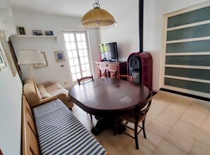 Interior - Apartment 'Casa Le Rocchette' with Sea View, Private Terrace and Wi-Fi (Sestri Levante)
